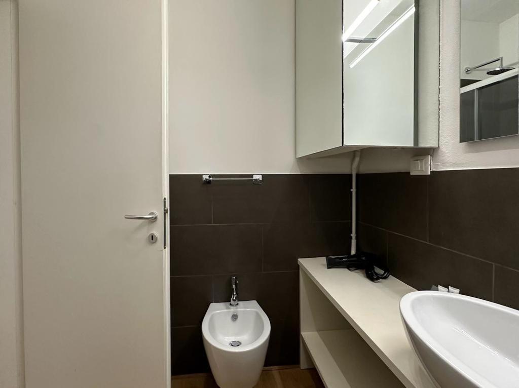 Luxury Battisti Apartment Padova Ngoại thất bức ảnh